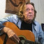 Oswaldo Vecchione, completa 53 anos de rock com Made In Brazil