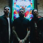 Angra finaliza preparativos para apresentação acústica em Curitiba