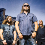 Grave Digger e Ambush celebram encontro de gerações do heavy metal em Curitiba